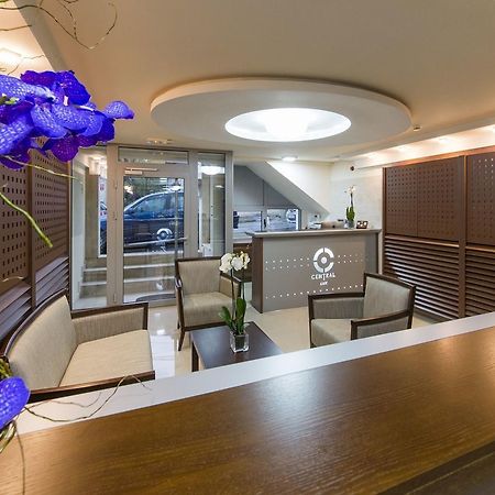 Garni Hotel Central Lux Kragujevac Zewnętrze zdjęcie
