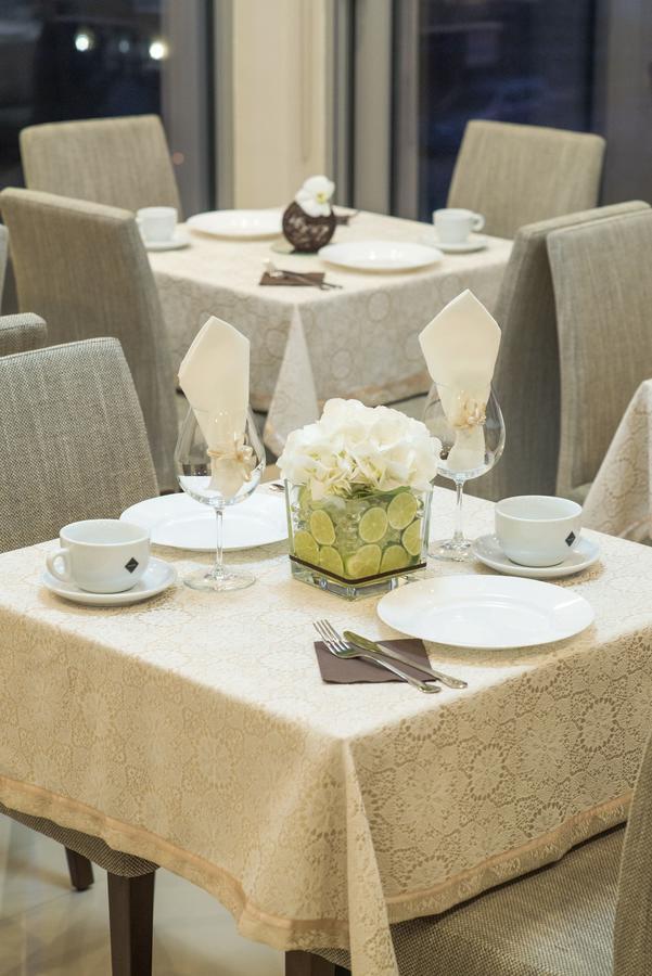 Garni Hotel Central Lux Kragujevac Zewnętrze zdjęcie