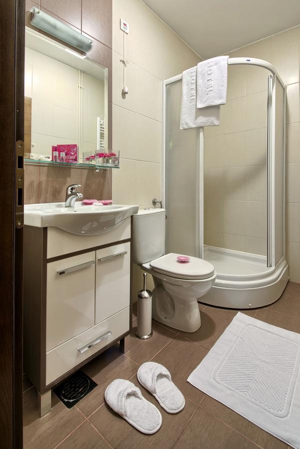 Garni Hotel Central Lux Kragujevac Zewnętrze zdjęcie